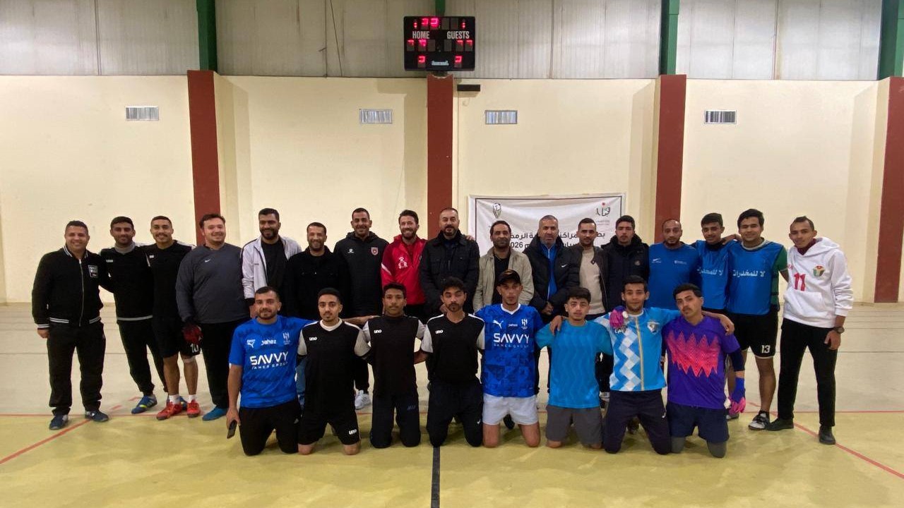 صورة حول : انطلاق بطولة المراكز الشبابية الرمضانية لخماسيات القدم في البلقاء بمشاركة 31 فريقًا انطلاق بطولة المراكز الشبابية الرمضانية لخماسيات القدم في البلقاء بمشاركة 31 فريقًا