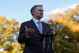 الممثل التجاري الأمريكي: الدول المتعاملة مع واشنطن لم تُظهر نية للانسحاب بعد قرار المحكمة العليا