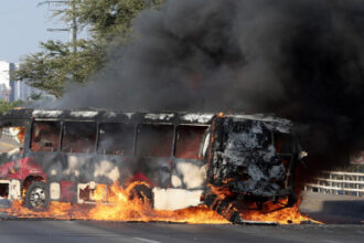 سقوط "إل مينتشو" يشعل المكسيك: حرب شوارع بين الأمن والكارتلات وتهديدات تلقي بظلالها على مونديال 2026