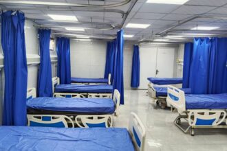 مستشفى المفرق الحكومي يوسع طاقته في طوارئ الجراحة إلى 7 أسرّة مجهزة بالكامل