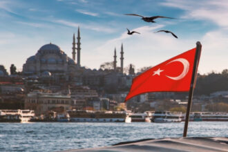 تركيا تؤمن 6.75 مليار دولار لخط سكة حديد جديد عبر البوسفور