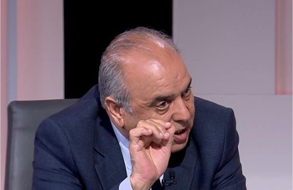 صورة حول : محافظة للمعلمين: أنتم الركيزة الأساسية محافظة للمعلمين: أنتم الركيزة الأساسية