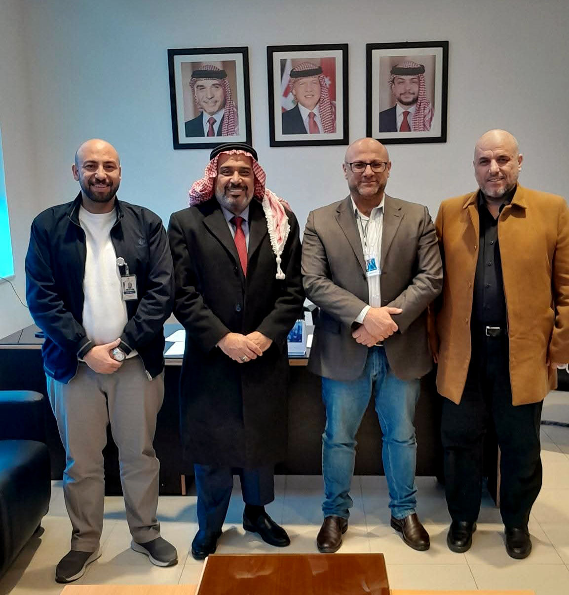 صورة حول : مديرية أوقاف إربد ومستشفى الأميرة بسمة تبحثان تعزيز القيم الإنسانية في بيئة العمل الطب مديرية أوقاف إربد ومستشفى الأميرة بسمة تبحثان تعزيز القيم الإنسانية في بيئة العمل الطب