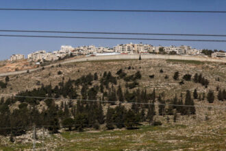 الحكومة الفلسطينية تعلن حالة تأهب قصوى وتحث المواطنين على الالتزام بالتعليمات الرسمية