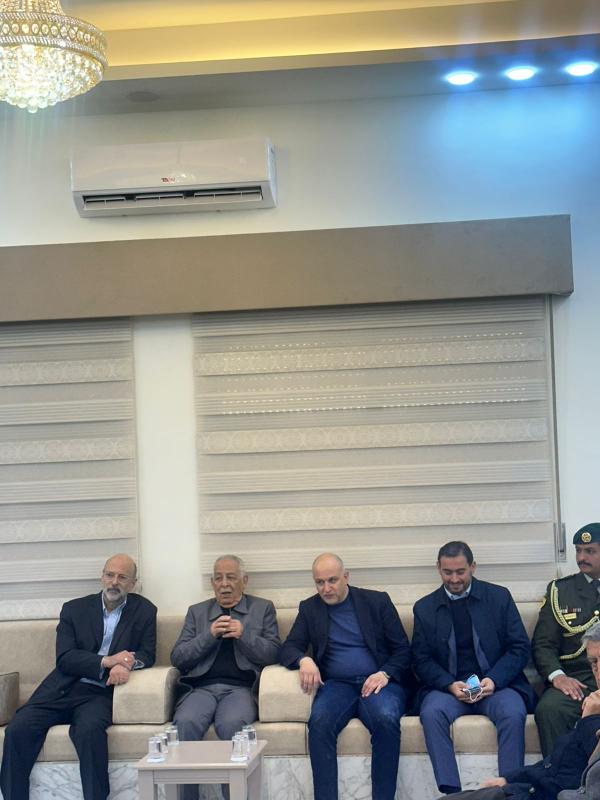 العيسوي ينقل واجب العزاء من جلالة الملك وولي العهد لذوي المرحومين الغرايبة وكورشلو