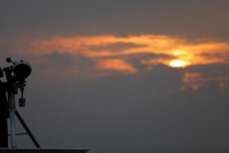 الفلك الدولي: رؤية هلال رمضان يوم الثلاثاء 17 شباط مستحيلة