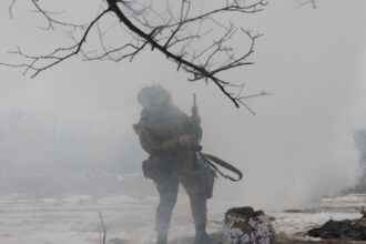 زيلينسكي: خفض التصعيد مع روسيا يعزز الثقة قبل محادثات أبوظبي