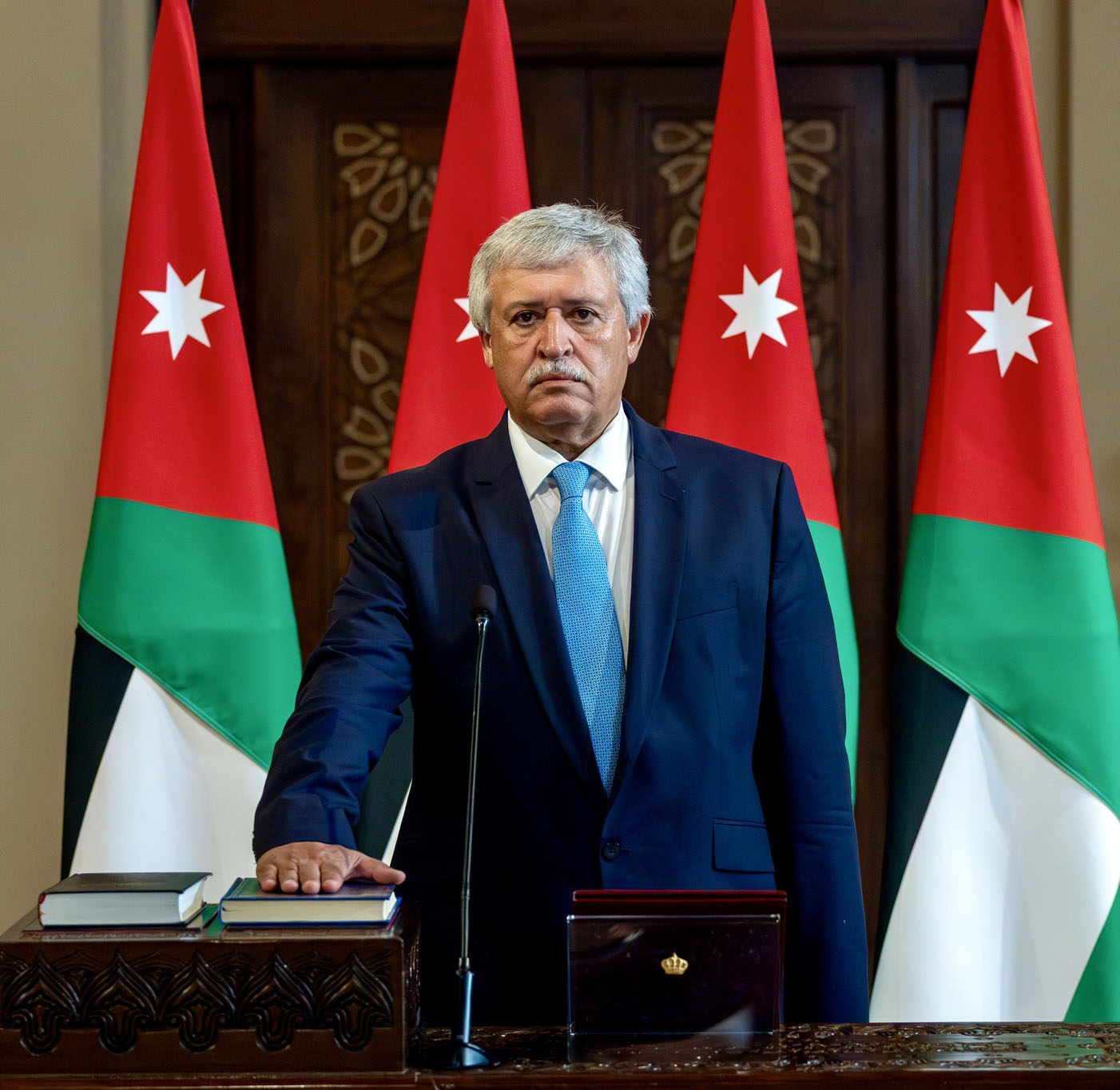 وزير النقل: موافقات مبدئية لترخيص 12 شركة تطبيقات نقل ذكية جديدة