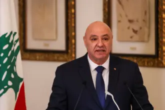 الرئيس اللبناني يدين رش الاحتلال لمواد سامة في الجنوب