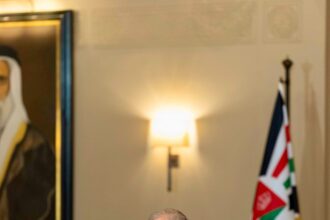 الملك يؤكد مضي الأردن بمشاريع حيوية كبرى