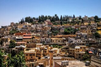 كشف ميداني يؤكد سلامة الوضع البيئي في إسكان المغاريب بالسلط