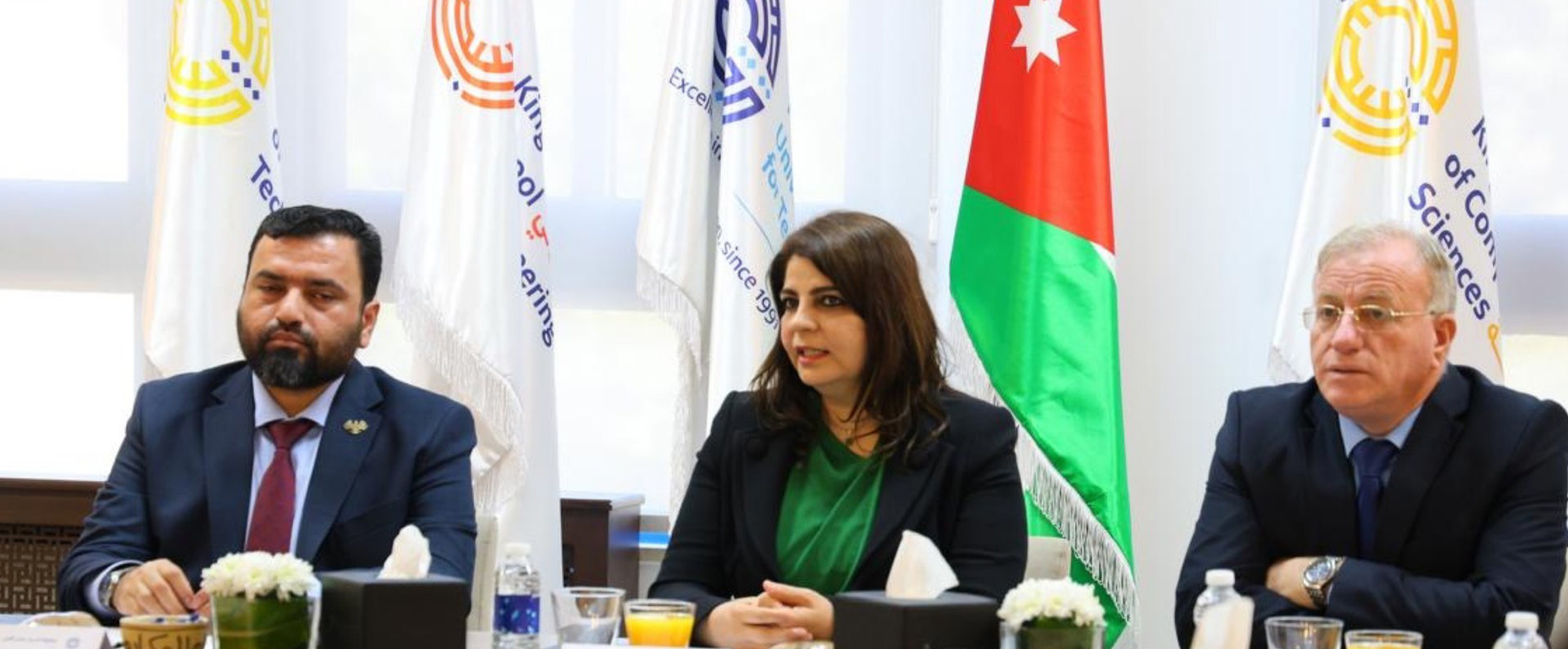 جامعة الأميرة سمية للتكنولوجيا تستقبل وفداً سورياً لتعزيز التعاون في النزاهة والحوكمة الرقمية