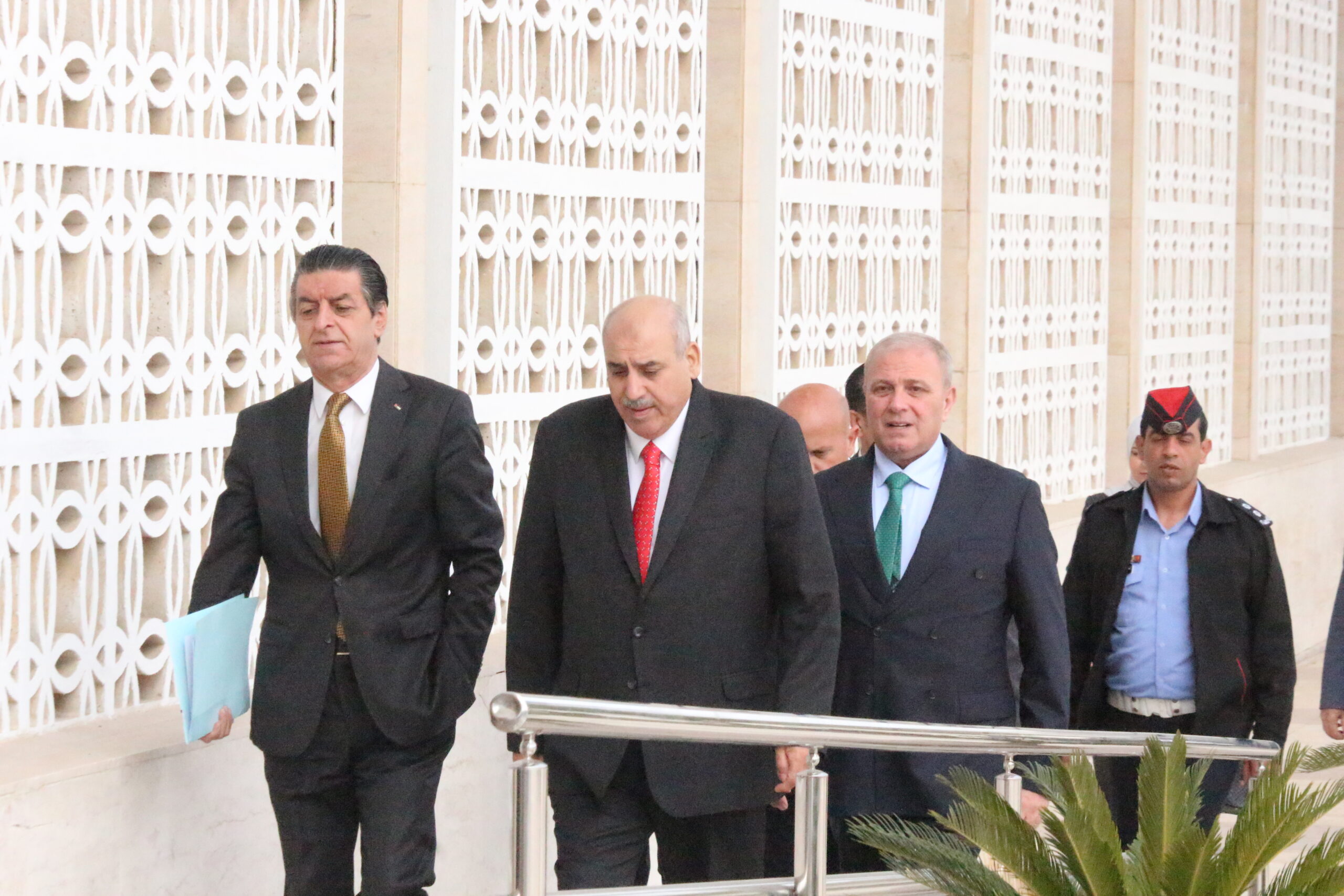 لقطات قبيل انطلاق مجلس النواب اليوم