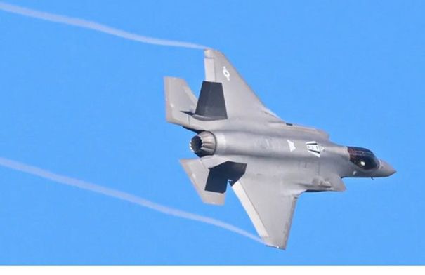 إسرائيل تلوح بـ "إف 35" ضد إيران.. وتل أبيب تضغط لنسف مسار مسقط