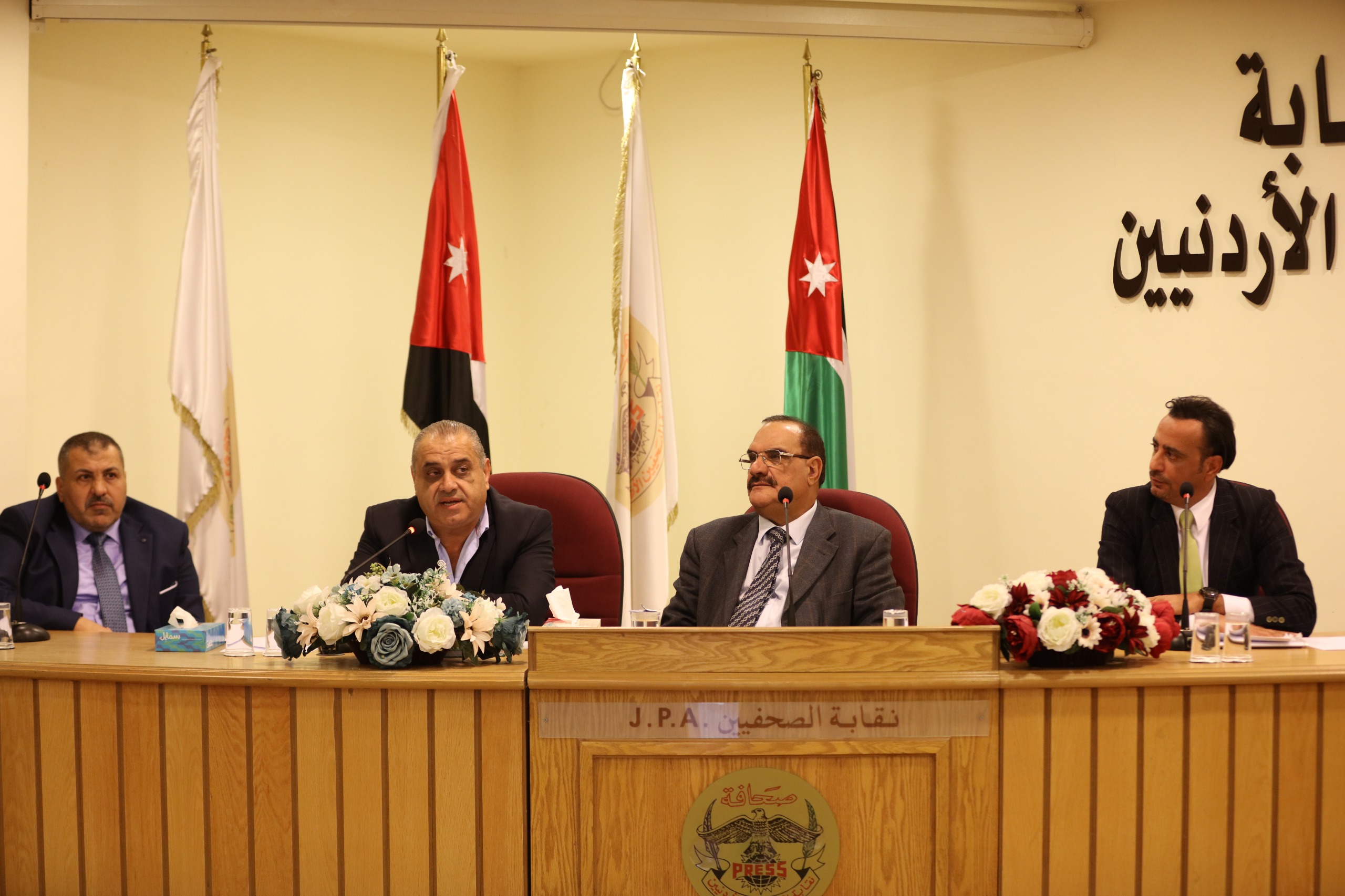 إشهار كتاب جديد يكشف دور الإعلام الرقمي في تشكيل وعي النخب والجمهور