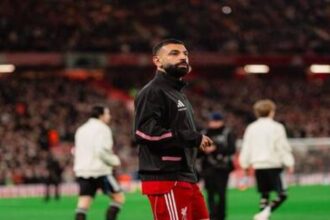 عرض سعودي فلكي لإغراء محمد صلاح.. 72 مليون يورو سنوياً لخلافة بنزيما