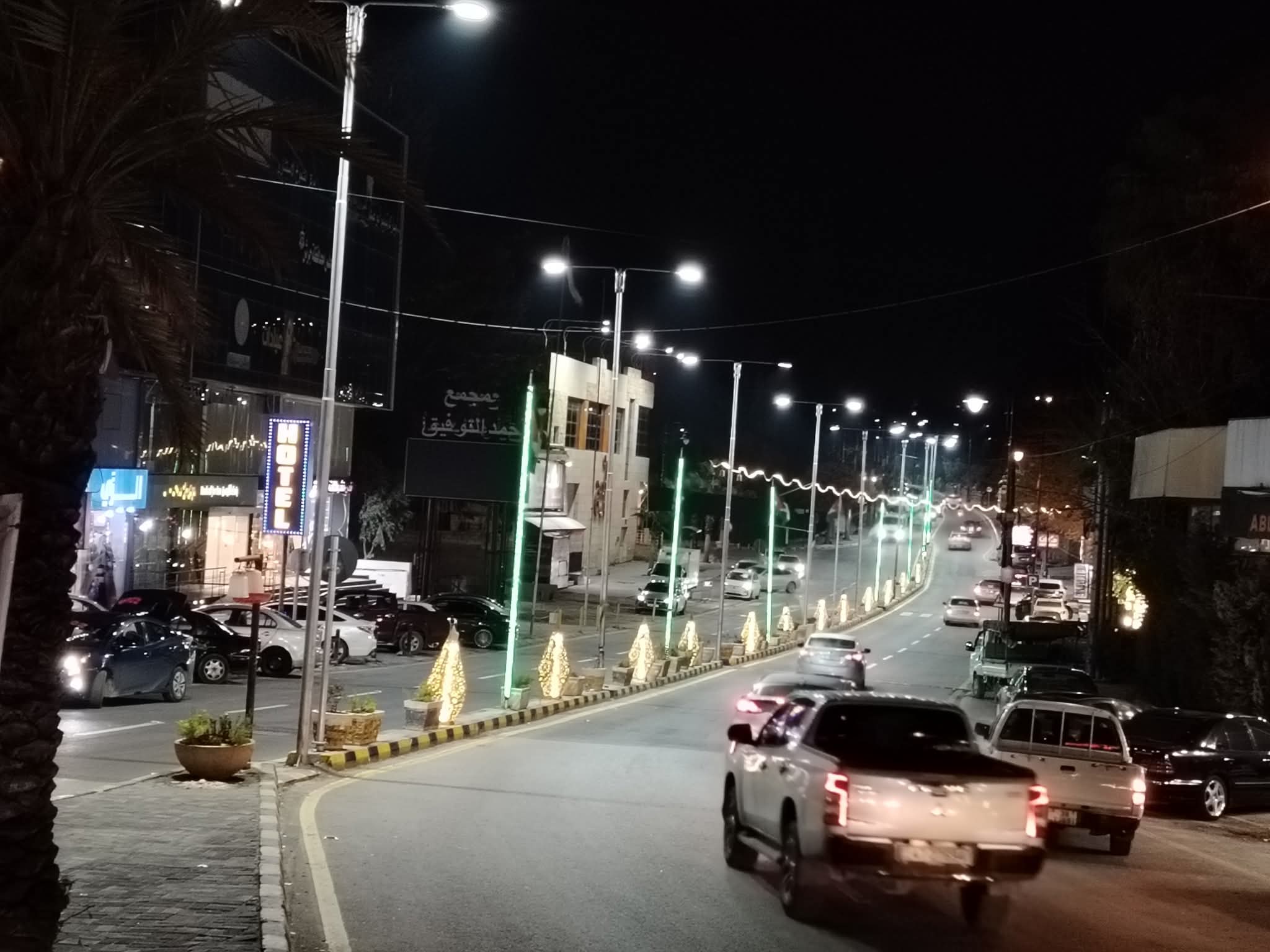 جرش تتزين بعيد ميلاد جلالة الملك بأعمال إنارة وتجميل واسعة