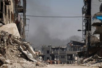 3 شهداء في قصف إسرائيلي يستهدف شقة سكنية غرب غزة