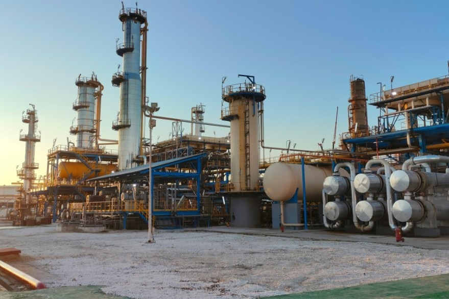 مصرع شخص وإصابة 6 آخرين بحريق في مصفاة صلاح الدين العراقية