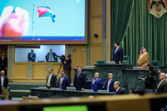 بني عامر: نواب أردنيون أمام القضاء فور انتهاء "الحصانة البرلمانية"