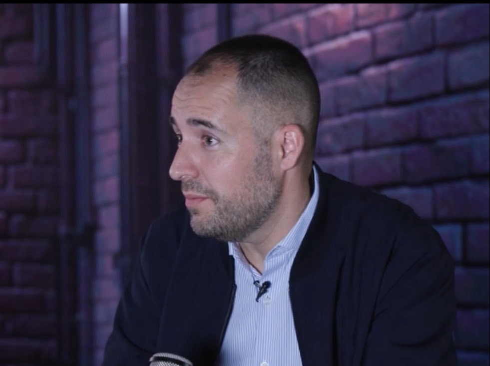 صورة حول : فران سوتو و"مجزرة البطاقات": قصة طرد 7 لاعبين في شوط واحد فران سوتو و"مجزرة البطاقات": قصة طرد 7 لاعبين في شوط واحد