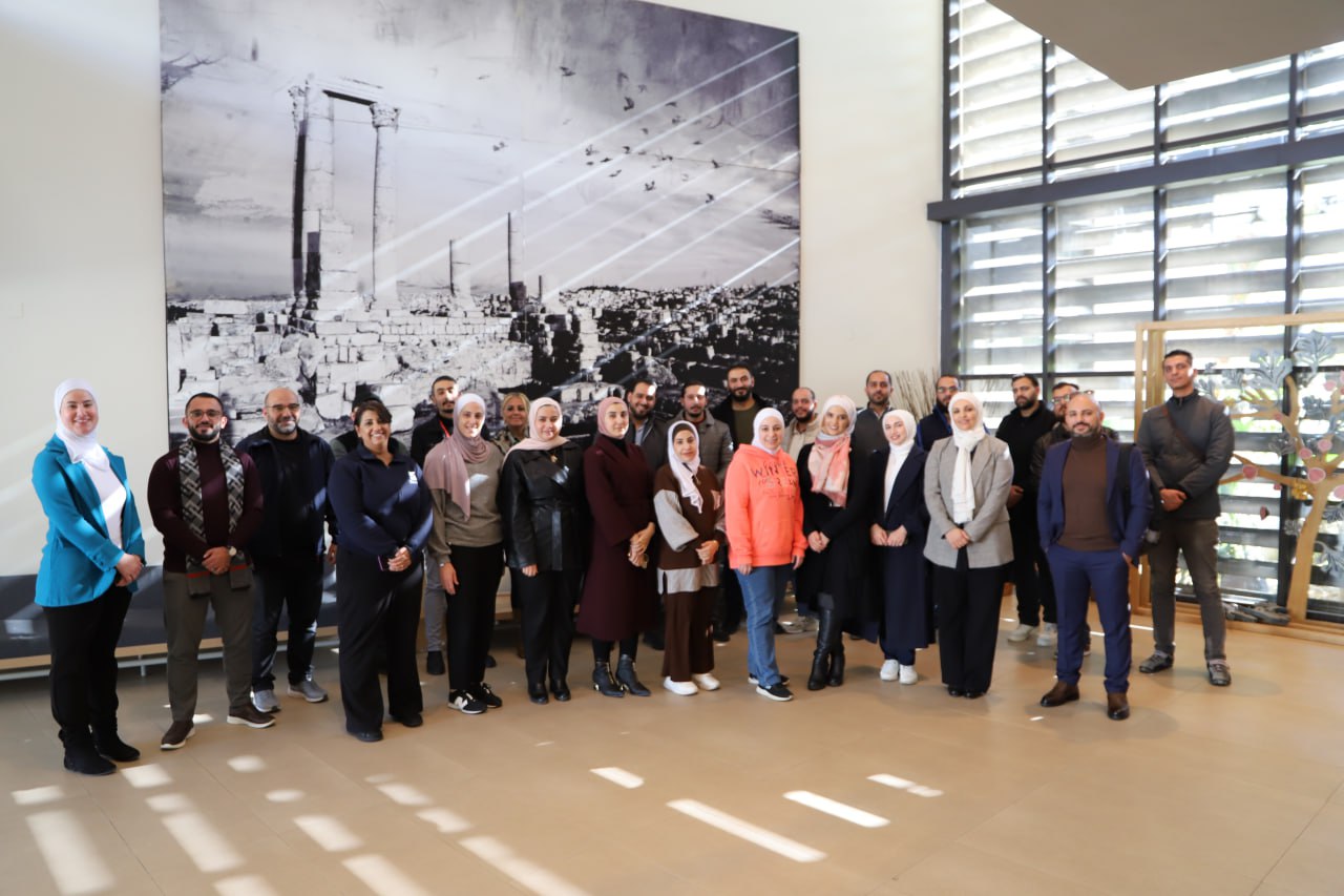 صورة حول : مؤسسة نهر الأردن تنفذ برنامجاً تدريبياً حول العمل اللائق والاستدامة للمنشآت الصناعية مؤسسة نهر الأردن تنفذ برنامجاً تدريبياً حول العمل اللائق والاستدامة للمنشآت الصناعية