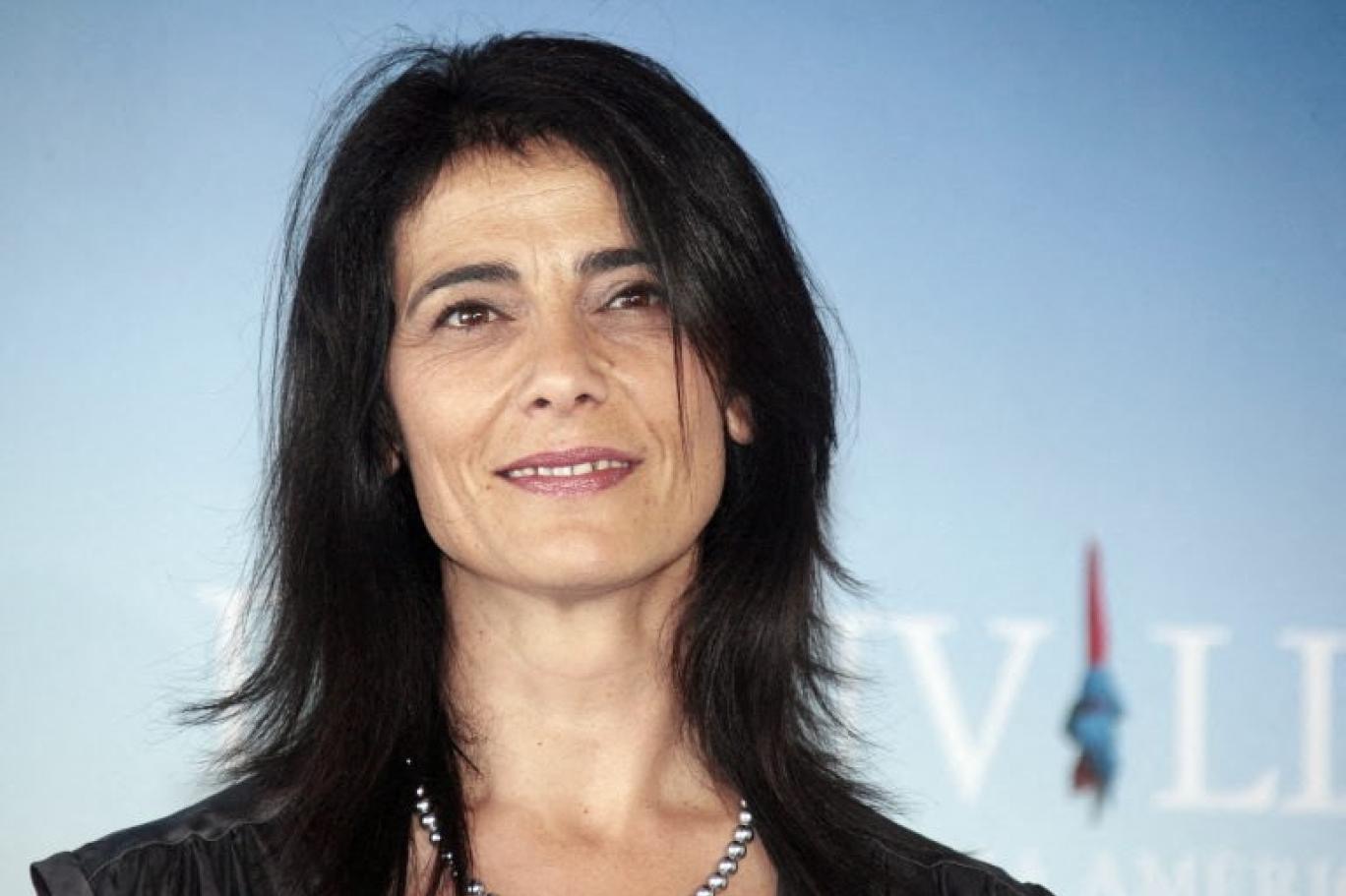 صورة حول : "لمن يجرؤ" يفتتح "بانوراما" برلين السينمائي: قصة حب عابرة للهويات في قلب بيروت المنهكة "لمن يجرؤ" يفتتح "بانوراما" برلين السينمائي: قصة حب عابرة للهويات في قلب بيروت المنهكة