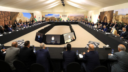 الطراونة يشيد بزيارات الحكومة الميدانية للكرك ويطالب بمشاريع تنموية لمواجهة البطالة