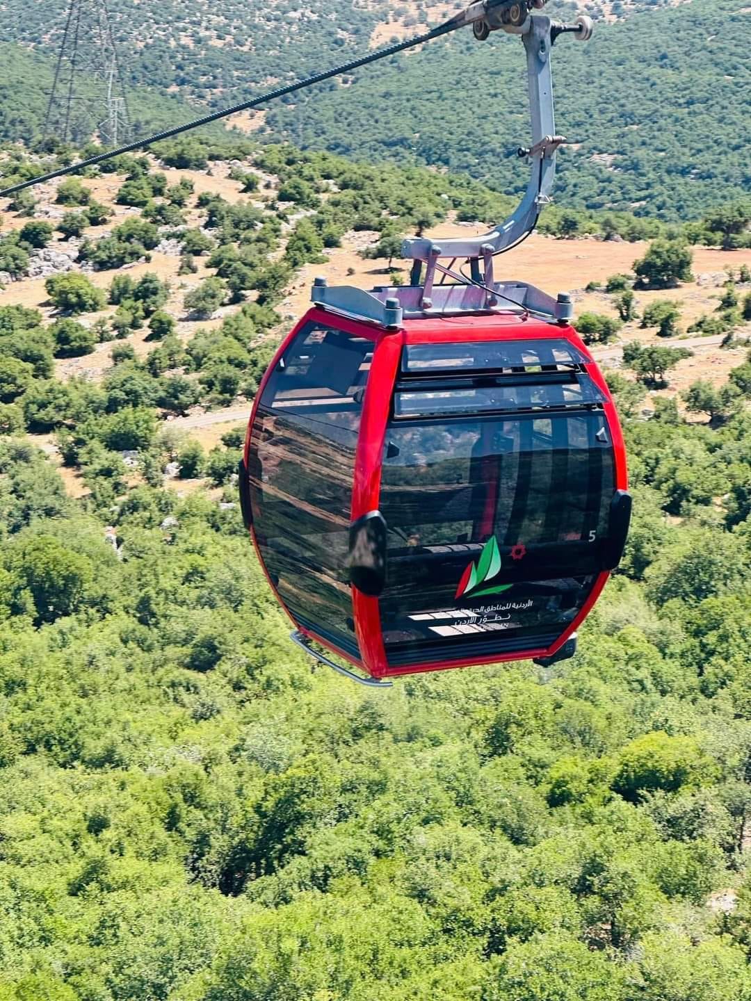 مشروع التلفريك في الكرك يقترب من التشغيل بعد دخول مراحل التنفيذ النهائية