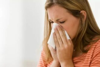 معاناة لمرضى الحساسية والربو وتحذيرات طبية من "إبر الكورتيزون" العشوائية