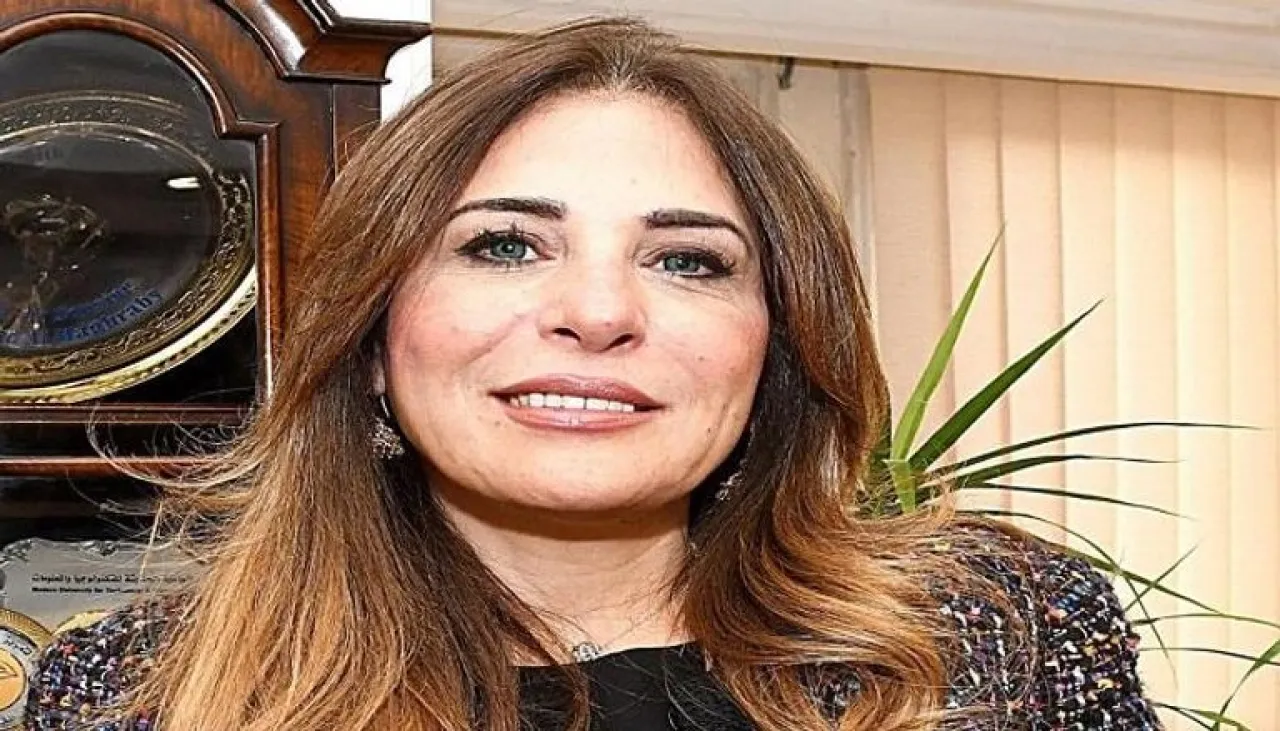 راندا المنشاوي أول سيدة تتولى وزارة الإسكان في مصر