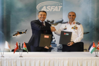 الأردن يوقع عقد تصنيع 5 زوارق عسكرية مع شركة تركية لتعزيز القوة البحرية