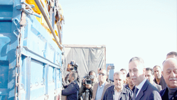 الحاج توفيق يعلن انتهاء أزمة الشاحنات وفتح الاستيراد الكامل من سوريا مطلع الشهر المقبل
