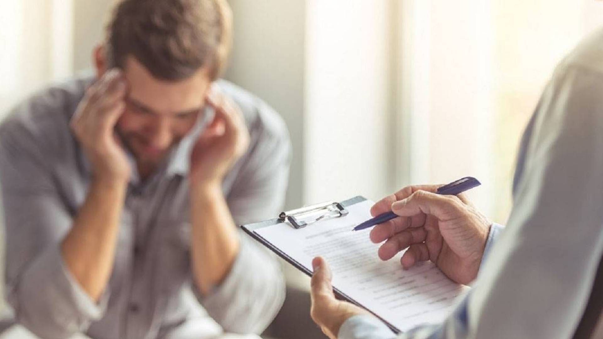 طهبوب تشيد بـ "سرعة الاستجابة": وزير الصحة يغلق ثغرة التجاوزات المهنية.