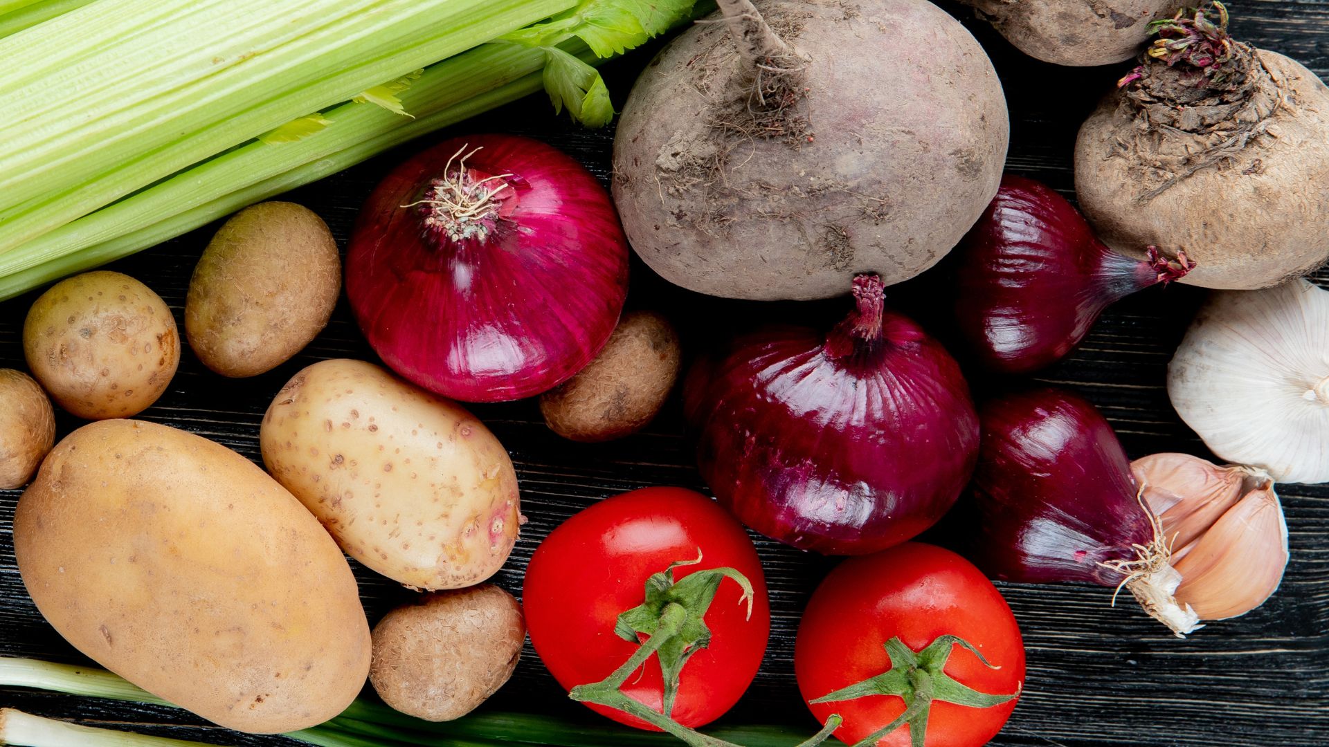 أسعار الخضار والفواكه بالسوق المركزي