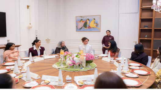 صورة حول : عاجل| الملكة رانيا العبدالله تزور مركز نيتا أمباني الثقافي في مومباي عاجل| الملكة رانيا العبدالله تزور مركز نيتا أمباني الثقافي في مومباي