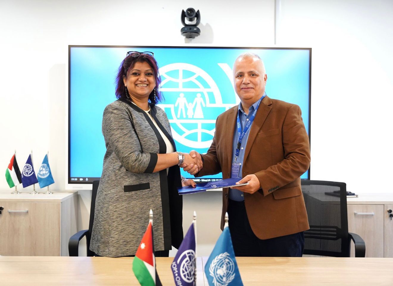 صورة حول : مركز عدالة و”الهجرة الدولية” يوقعان مذكرة تفاهم لتعزيز حماية حقوق المهاجرين والعمل اللائق في الأردن مركز عدالة و”الهجرة الدولية” يوقعان مذكرة تفاهم لتعزيز حماية حقوق المهاجرين والعمل اللائق في الأردن