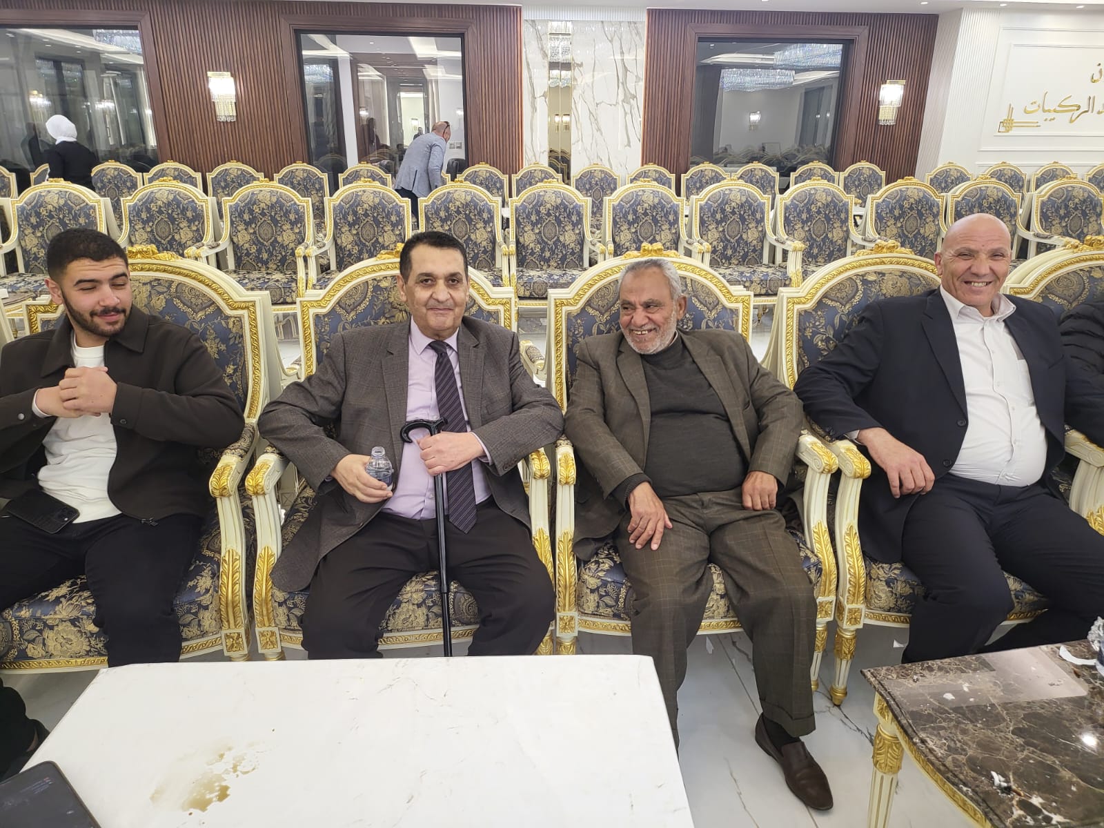 مأدبة إفطار كبرى احتفاءً بتخرج ابناء مروان الركيبات في ديوانه بدابوق