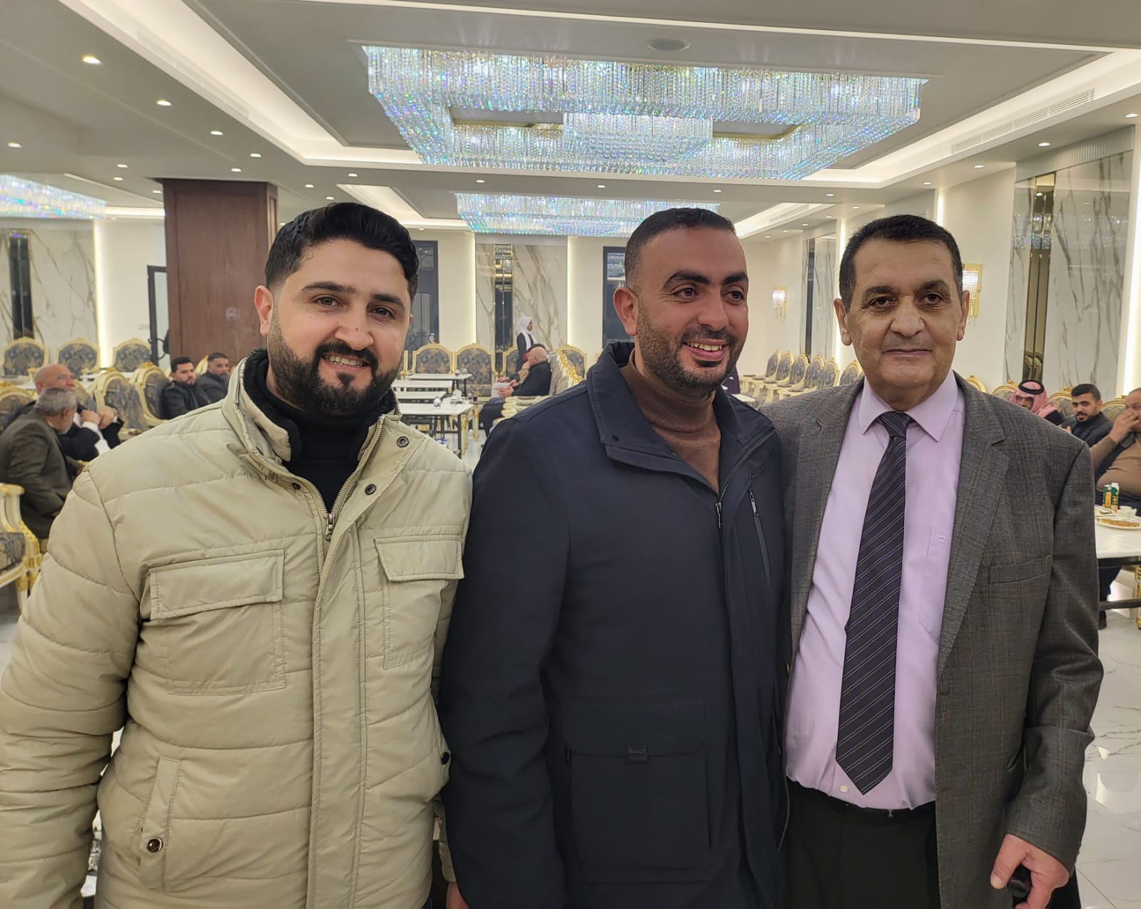 مأدبة إفطار كبرى احتفاءً بتخرج ابناء مروان الركيبات في ديوانه بدابوق