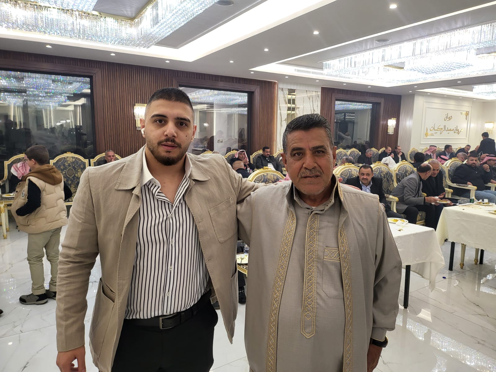 مأدبة إفطار كبرى احتفاءً بتخرج ابناء مروان الركيبات في ديوانه بدابوق