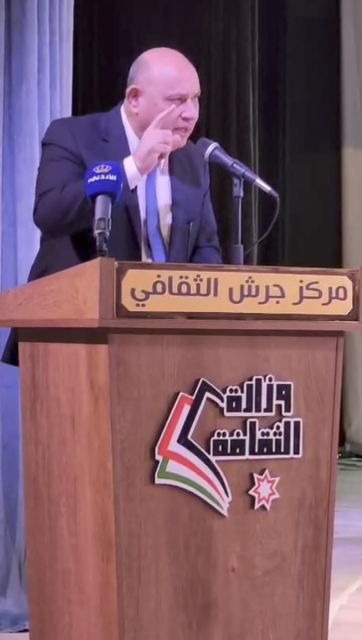 محافظ جرش من احتفال جرش بميلاد القائد "انا خادم جرش ولست محافظ جرش فقط"