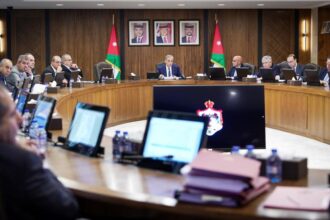 بأسطول يضم 180 حافلة ...الحكومة تقر تنفيذ المرحلة الثانية للنقل العام