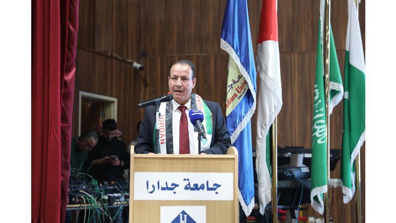 بالفيديو والصور .. العيسوى يرعى احتفال جامعة جدارا بعيد ميلاد قائد الوطن