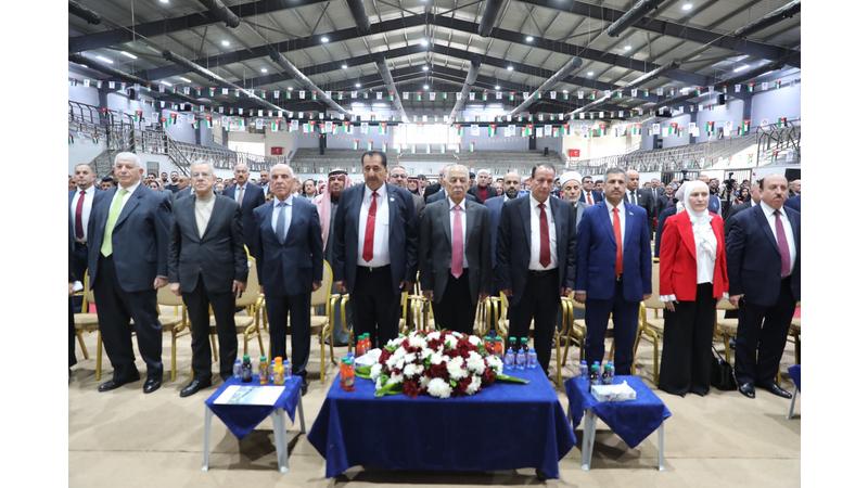 صورة حول : بالفيديو والصور .. العيسوى يرعى احتفال جامعة جدارا بعيد ميلاد قائد الوطن بالفيديو والصور .. العيسوى يرعى احتفال جامعة جدارا بعيد ميلاد قائد الوطن