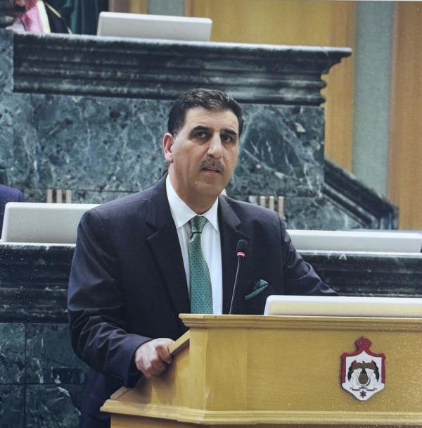 القبلان يدعو لإخضاع مشاريع الطاقة والربط لرقابة نيابية