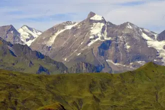 النمسا.. محكمة تدين متسلق بقتل صديقته بالإهمال الجسيم