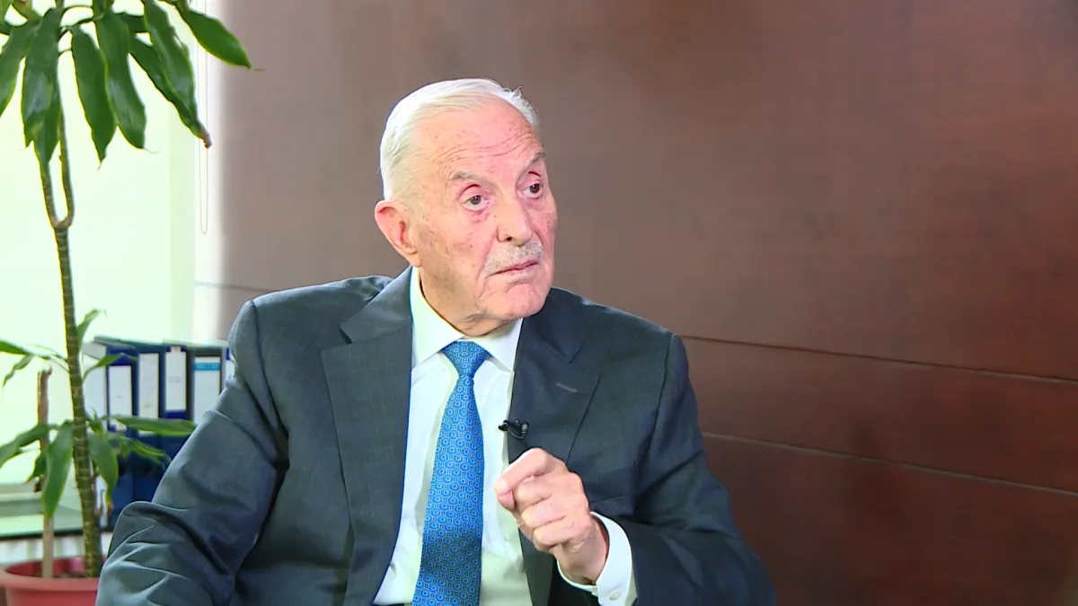 صورة حول : عبيدات يكشف كواليس لقاءاته مع صدام والأسد ومحاولة اغتيال بدران عبيدات يكشف كواليس لقاءاته مع صدام والأسد ومحاولة اغتيال بدران