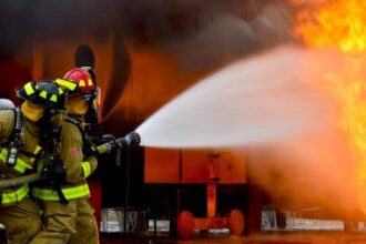 الدفاع المدني يتعامل مع 4360 حالة طارئة بعطلة الأسبوع