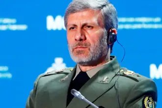 مكتب قائد الجيش الإيراني يصدر بياناً