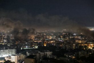 غارات إسرائيلية مكثفة على الضاحية الجنوبية لبيروت وحزب الله يرد